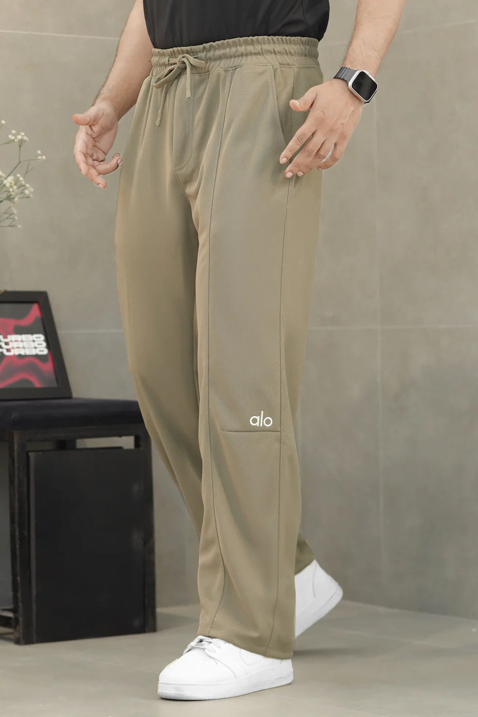 Alo Icons Pleated Loose Bottom Trouser